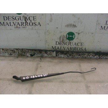 BRAZO LIMPIA DELANTERO DERECHO 