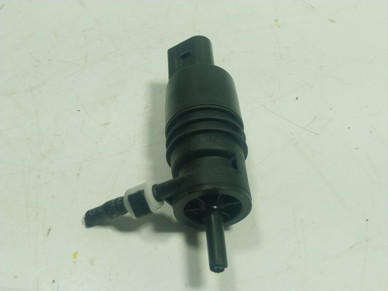 Recambio de bomba limpia para bmw 3 (f30, f80) 320 d referencia OEM IAM 67127302589 7302589 