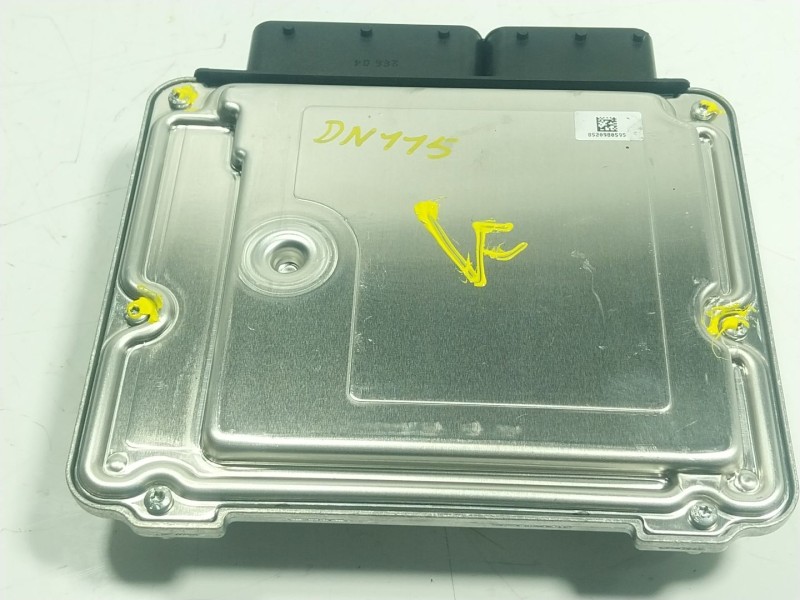 Recambio de centralita motor uce para bmw 3 (f30, f80) 320 d referencia OEM IAM 13618576333 858227901 