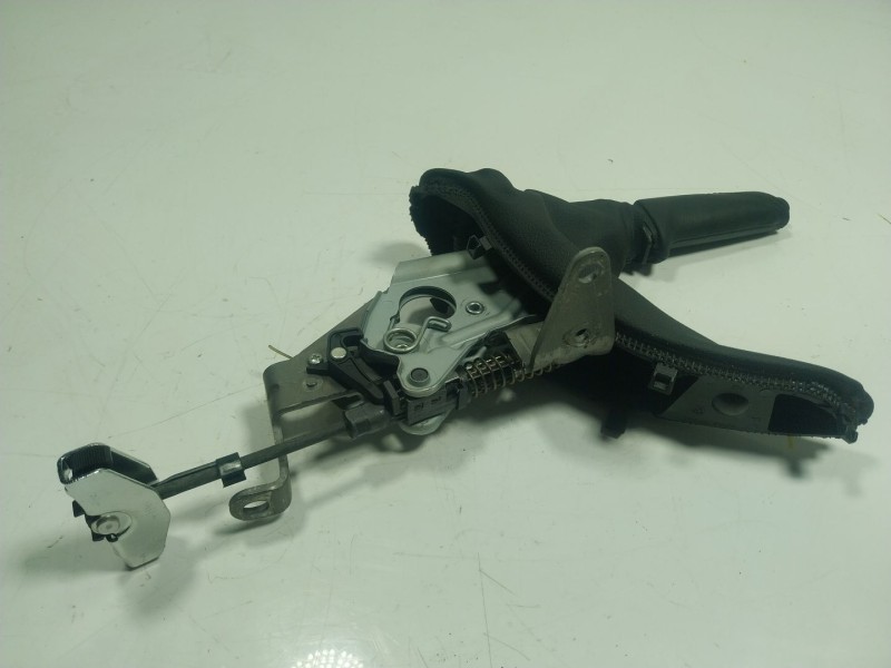 Recambio de palanca freno de mano para bmw 3 (f30, f80) 320 d referencia OEM IAM 34406876774  