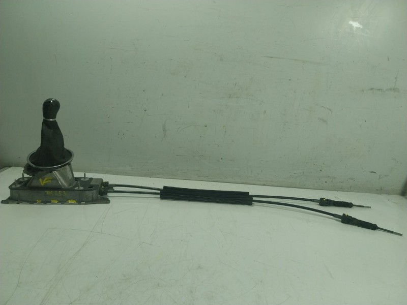 Recambio de palanca cambio para volkswagen beetle descapotable (5c7, 5c8) 1.2 tsi 16v referencia OEM IAM  5K0711049B 