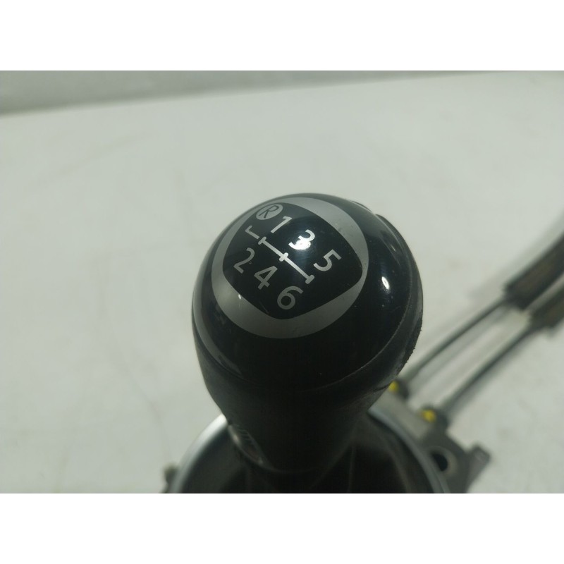 Recambio de palanca cambio para volkswagen beetle descapotable (5c7, 5c8) 1.2 tsi 16v referencia OEM IAM  5K0711049B 