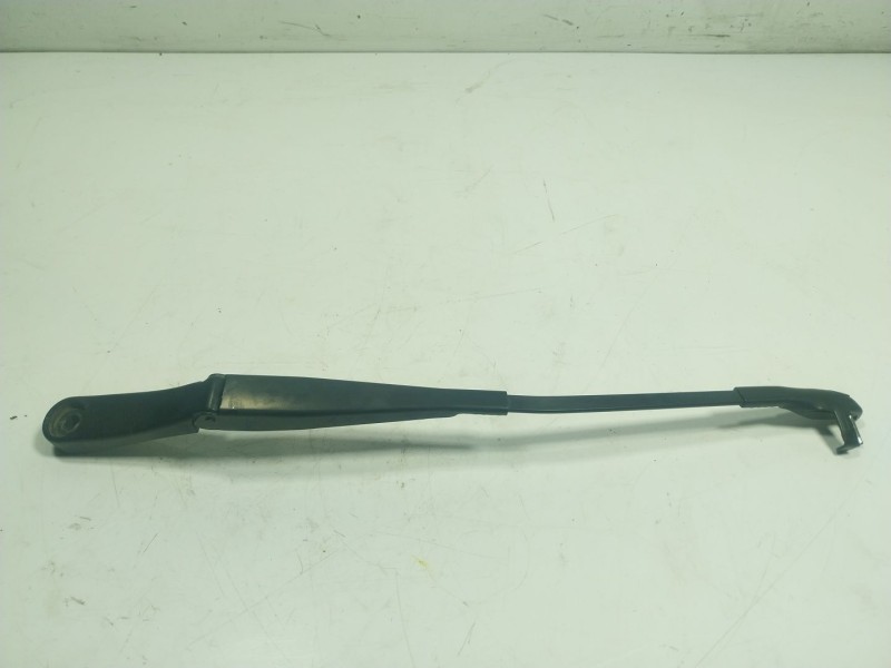 Recambio de brazo limpia delantero izquierdo para porsche cayenne (92a) 3.0 diesel referencia OEM IAM  7P0955409B 