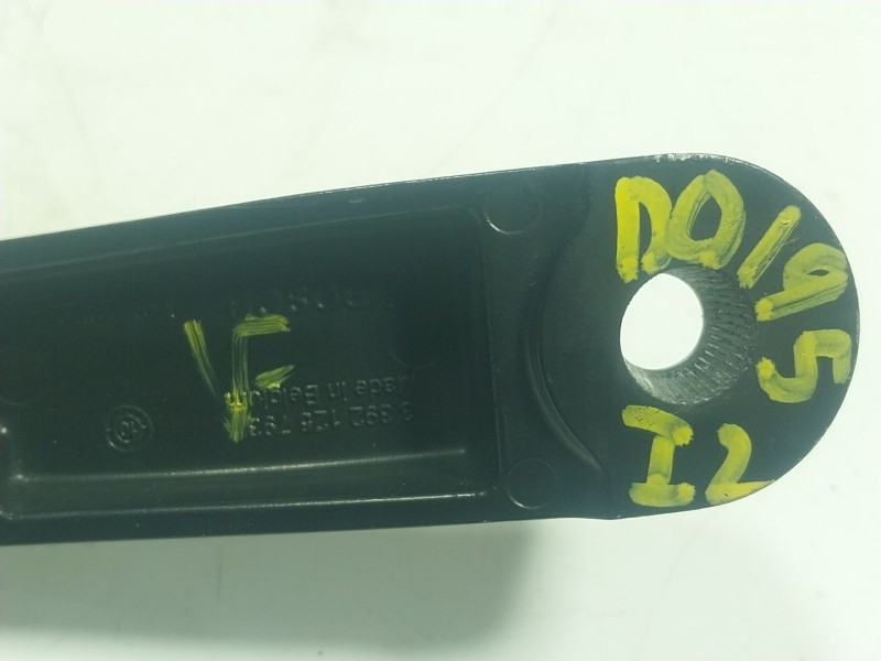 Recambio de brazo limpia delantero izquierdo para porsche cayenne (92a) 3.0 diesel referencia OEM IAM  7P0955409B 