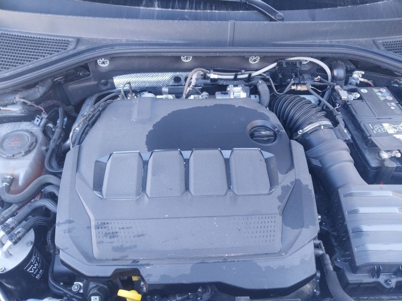 volkswagen t-roc (a11, d11) del año 2023