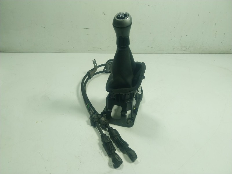 Recambio de palanca cambio para toyota aygo (_b4_) 1.0 (kgb40) referencia OEM IAM  335300H030 