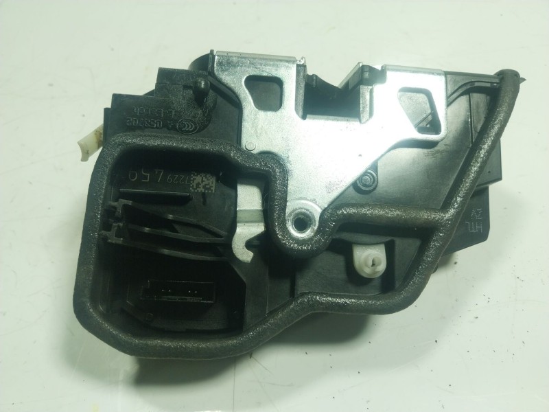 Recambio de cerradura puerta trasera izquierda para bmw 3 (f30, f80) 320 d referencia OEM IAM 51227229459 7229459 