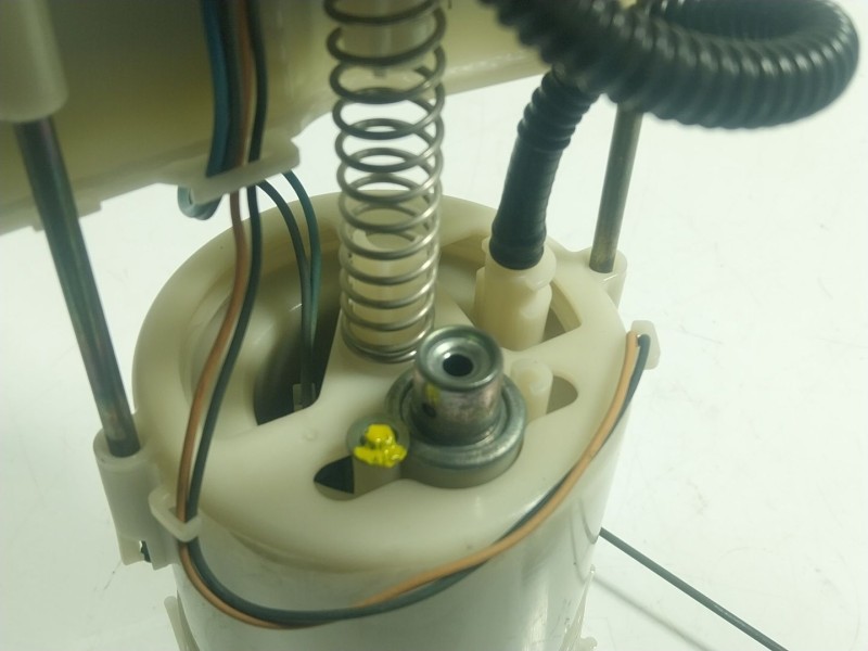 Recambio de aforador para toyota aygo (_b4_) 1.0 (kgb40) referencia OEM IAM 772400H030 770200H040 