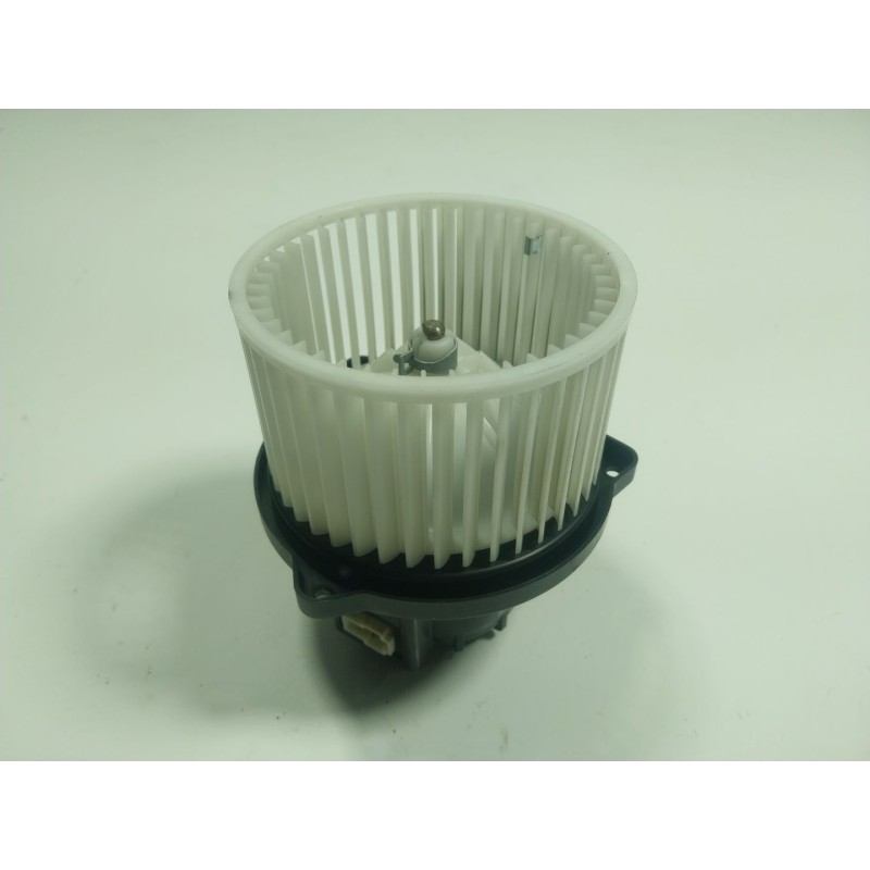 Recambio de motor calefaccion para kia sorento iii (um) 2.2 crdi 4wd referencia OEM IAM  97945C5000 