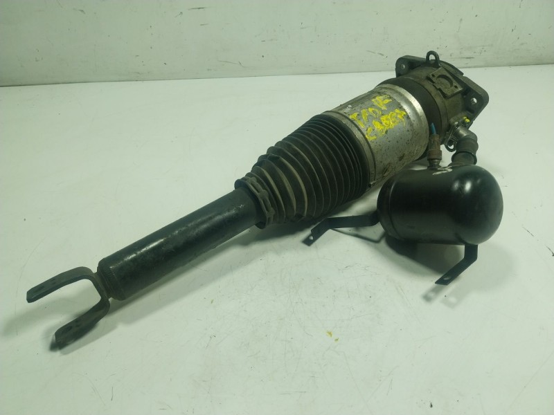 Recambio de amortiguador trasero derecho para audi a8 (4e2) 4.2 quattro referencia OEM IAM  4E0616002H 