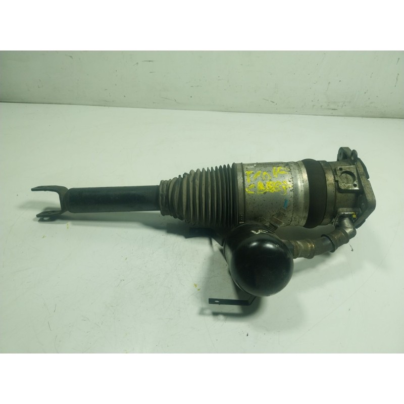 Recambio de amortiguador trasero derecho para audi a8 (4e2) 4.2 quattro referencia OEM IAM  4E0616002H 