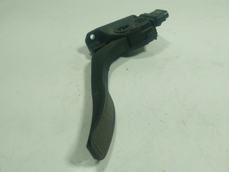 Recambio de potenciometro pedal para ford b-max (jk) 1.5 tdci referencia OEM IAM 2120072 8V219F836AB 