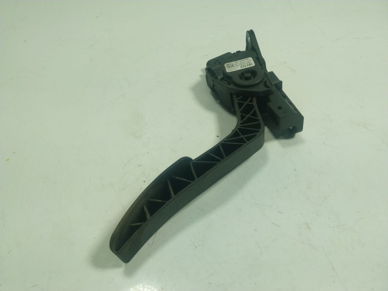 Recambio de potenciometro pedal para ford b-max (jk) 1.5 tdci referencia OEM IAM 2120072 8V219F836AB 