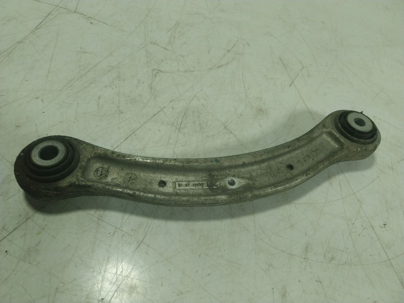 Recambio de brazo suspension superior trasero derecho para porsche cayenne (92a) 3.0 diesel referencia OEM IAM   