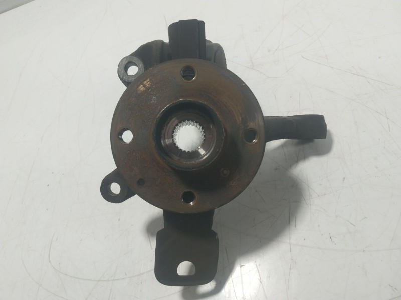 Recambio de mangueta delantera izquierda para toyota aygo (_b4_) 1.0 (kgb40) referencia OEM IAM 432120H020  