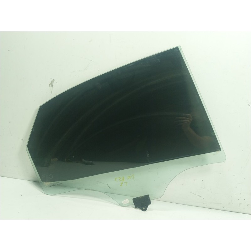 Recambio de cristal puerta trasero derecho para kia xceed (cd) 1.0 t-gdi referencia OEM IAM 83420J7801  