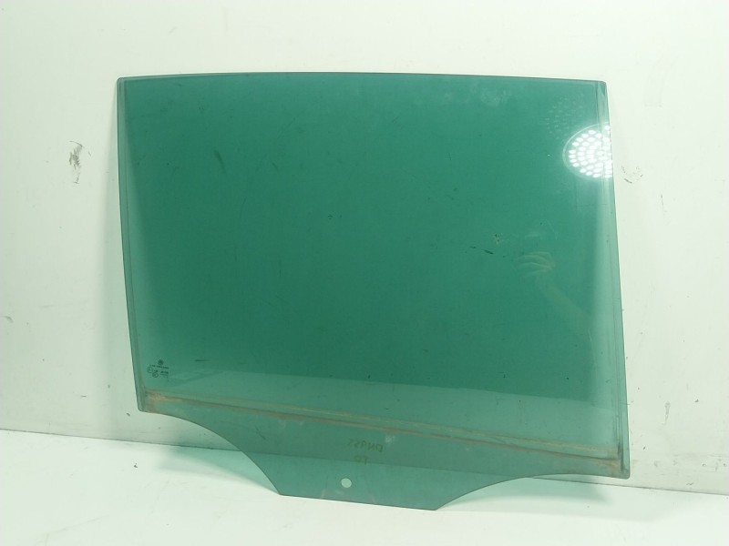 Recambio de cristal puerta trasero derecho para volkswagen golf vi (5k1) 2.0 tdi referencia OEM IAM 5K6845026D  