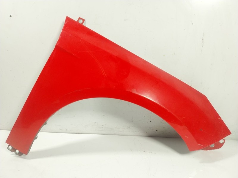 Recambio de aleta delantera derecha para ford focus iii 1.0 ecoboost referencia OEM IAM   