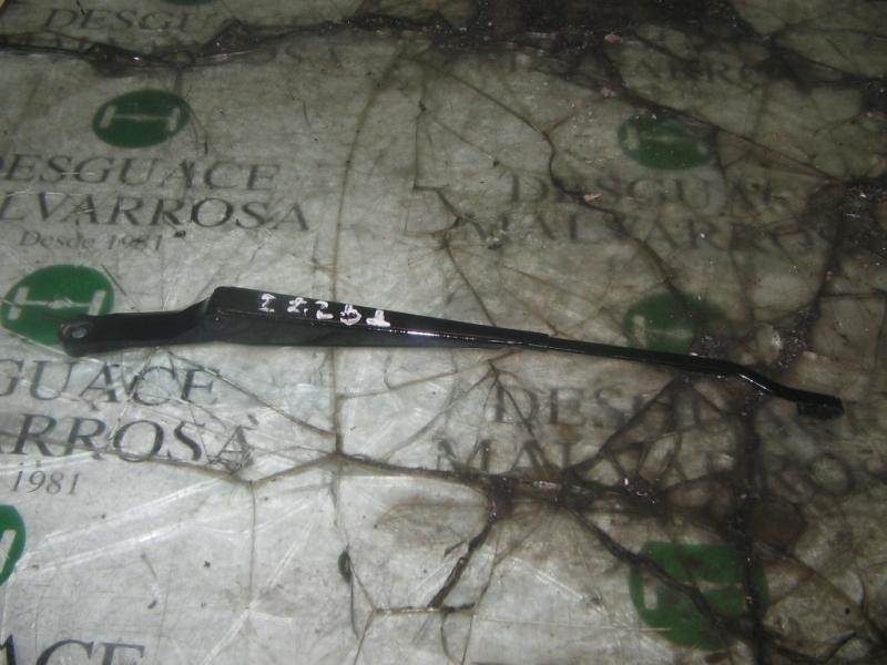 Recambio de brazo limpia delantero izquierdo para volkswagen caddy ka/kb (9k9) furg. referencia OEM IAM   