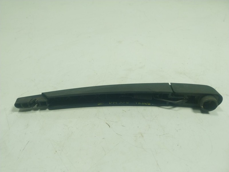 Recambio de brazo limpia trasero para ford b-max (jk) 1.5 tdci referencia OEM IAM 1793799  