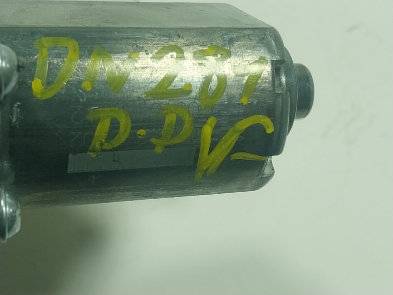 Recambio de motor elevalunas delantero derecho para bmw x3 (g01, f97) xdrive 20 d referencia OEM IAM  7455081 