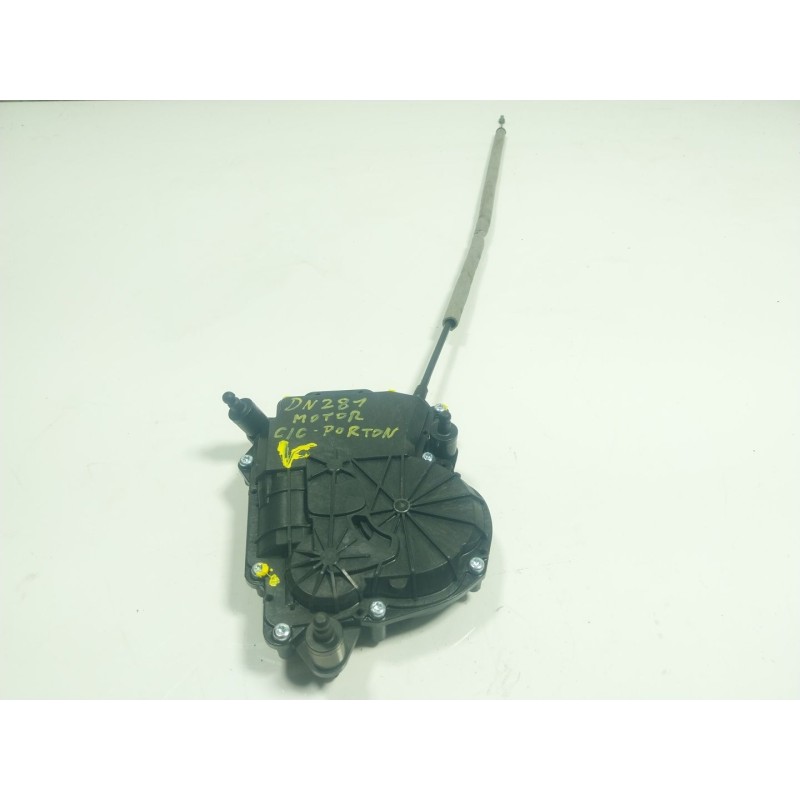 Recambio de motor c/c porton para bmw x3 (g01, f97) xdrive 20 d referencia OEM IAM  738356109 