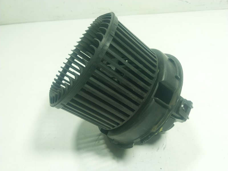 Recambio de motor calefaccion para toyota aygo (_b4_) 1.0 (kgb40) referencia OEM IAM 87103YV010 271016 