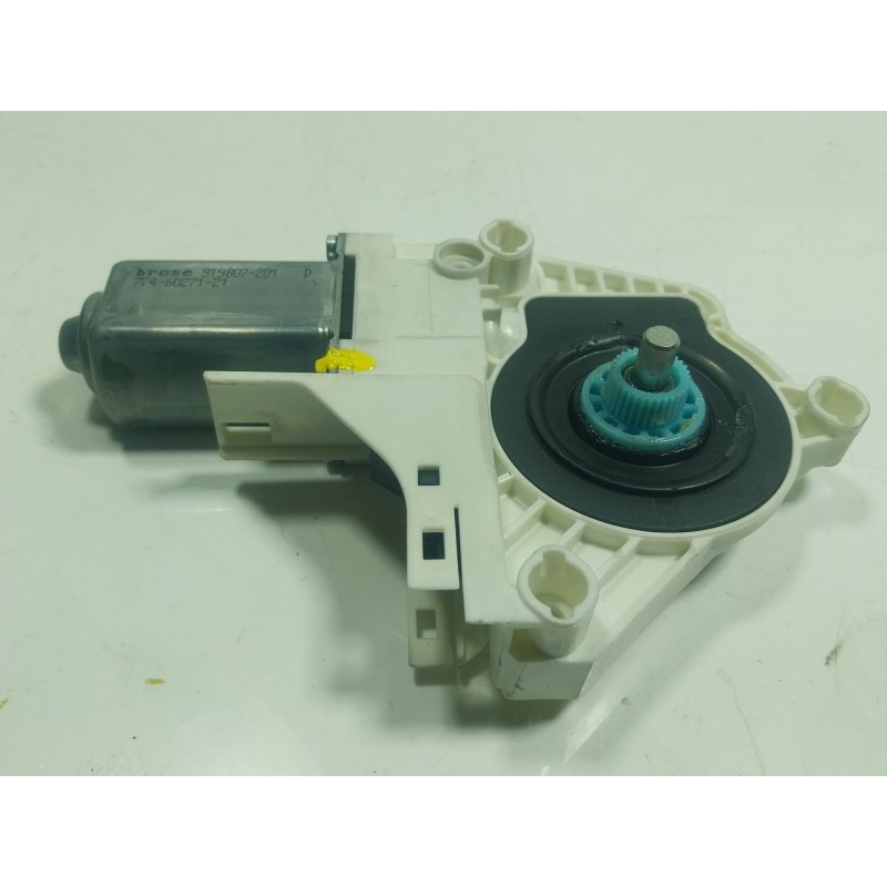 Recambio de motor elevalunas delantero derecho para porsche cayenne (92a) 3.0 diesel referencia OEM IAM  8K0959802 