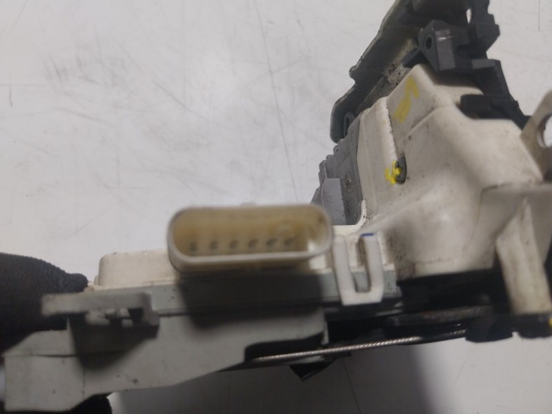 Recambio de cerradura puerta trasera izquierda para audi q5 (8rb) 2.0 tdi referencia OEM IAM  8K0839015C 