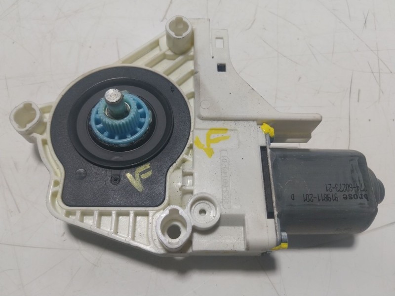 Recambio de motor elevalunas trasero derecho para audi q5 (8rb) 2.0 tdi referencia OEM IAM  8K0959812A 