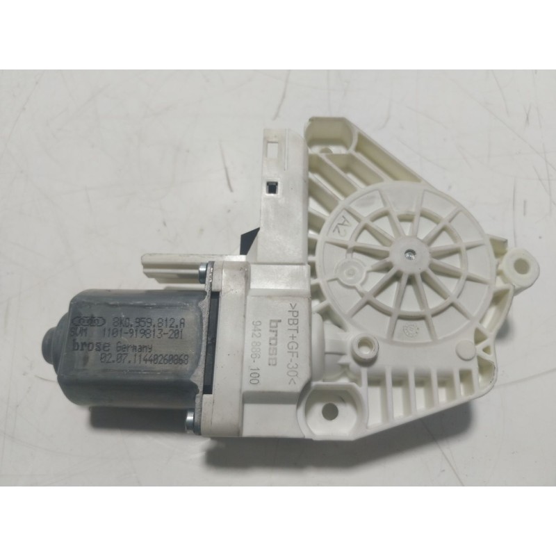 Recambio de motor elevalunas trasero derecho para audi q5 (8rb) 2.0 tdi referencia OEM IAM  8K0959812A 