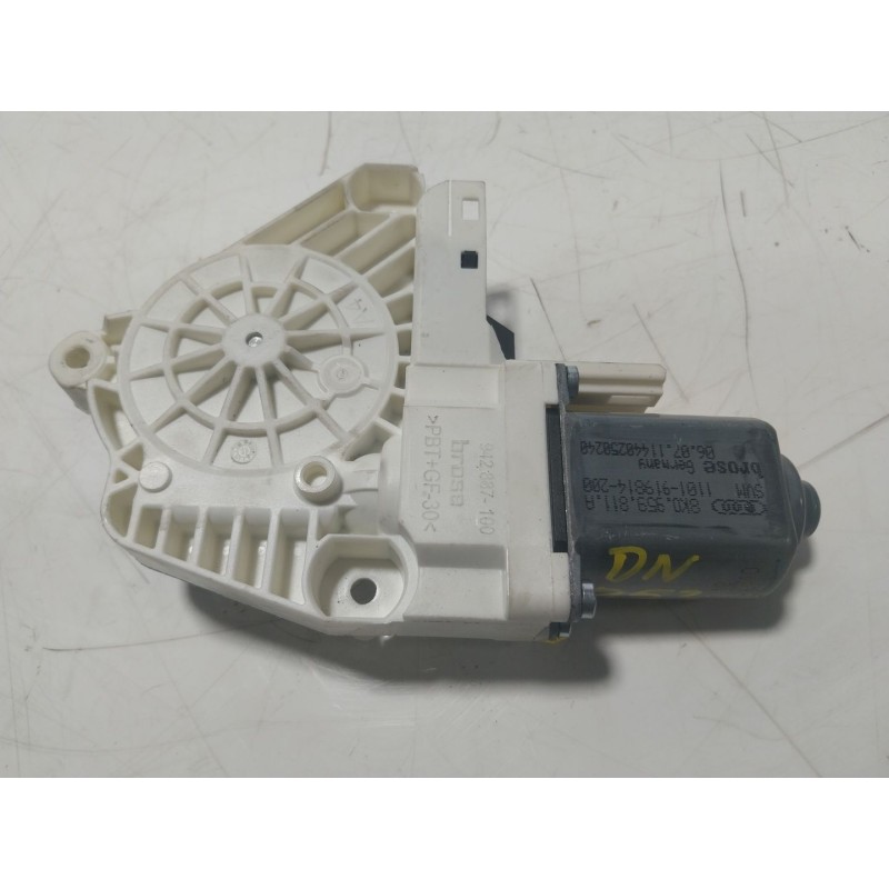 Recambio de motor elevalunas trasero izquierdo para audi q5 (8rb) 2.0 tdi referencia OEM IAM  8K0959811A 