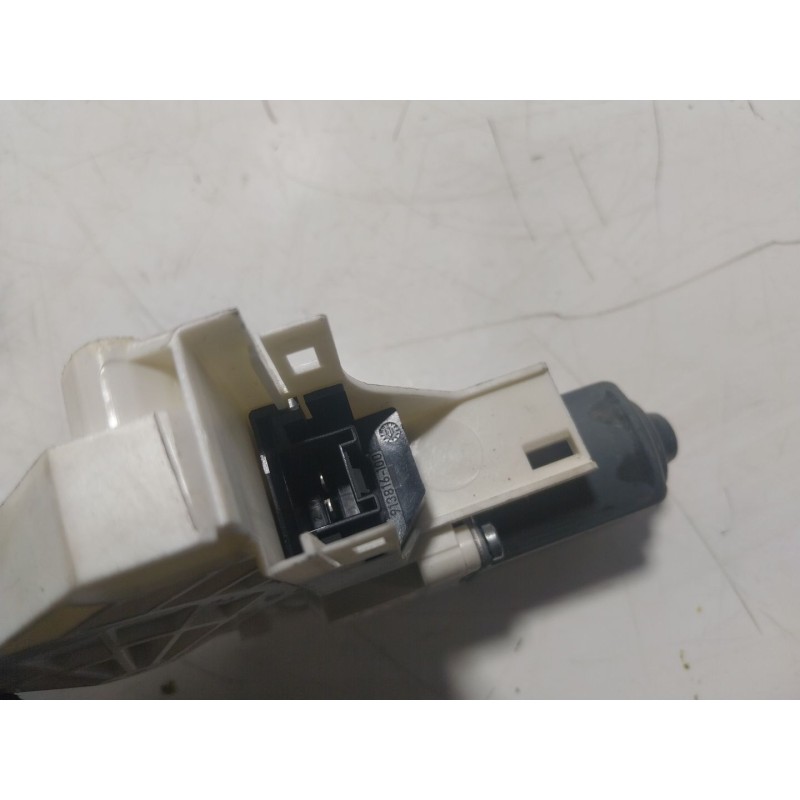 Recambio de motor elevalunas trasero izquierdo para audi q5 (8rb) 2.0 tdi referencia OEM IAM  8K0959811A 