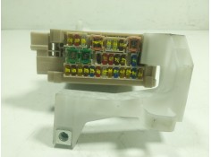 Recambio de caja reles / fusibles para toyota aygo (_b4_) 1.0 (kgb40) referencia OEM IAM 827300H030 827100H030A  2