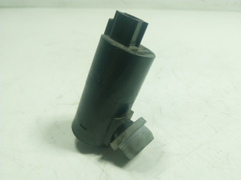 Recambio de bomba limpia para toyota aygo (_b4_) 1.0 (kgb40) referencia OEM IAM 8533002030 1032550001 