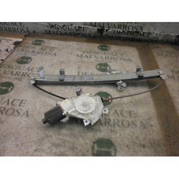 ELEVALUNAS DELANTERO DERECHO 