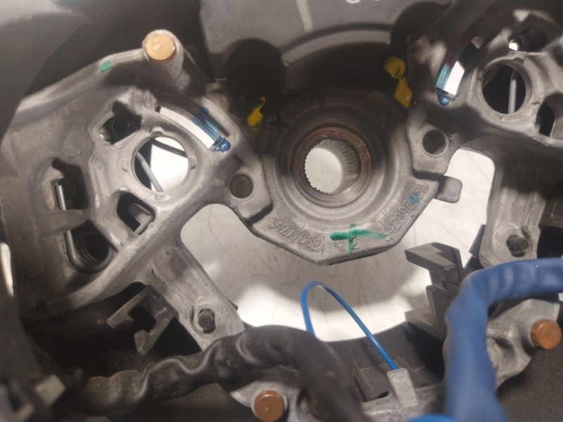 Recambio de volante para nissan qashqai ii suv (j11, j11_) 1.5 dci referencia OEM IAM 48430HV02A 34277068A 