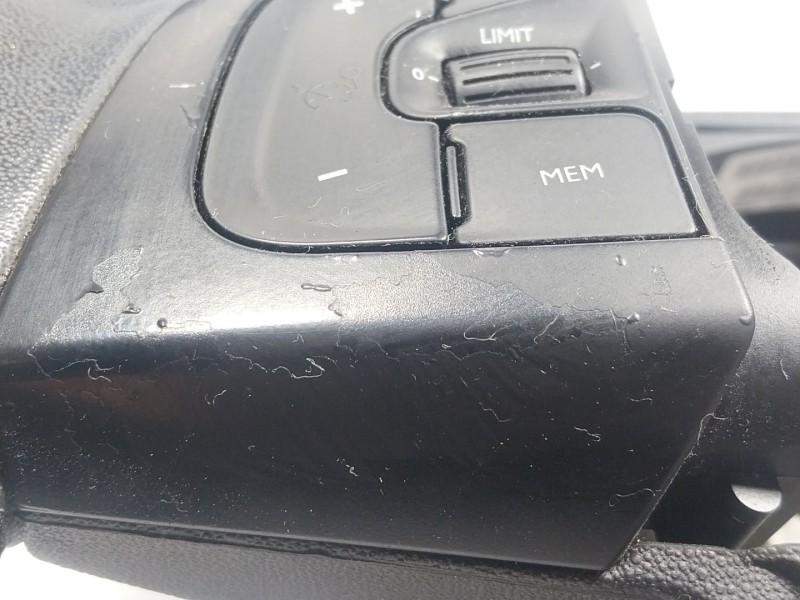 Recambio de volante para citroën c4 cactus 1.2 vti 82 referencia OEM IAM 98031272YC 98031272YC 