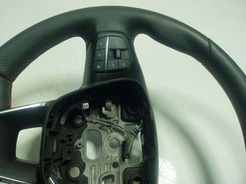 Recambio de volante para ford focus iv (hn) 1.5 ecoboost referencia OEM IAM 2542753 JX7J3600GB36RX 