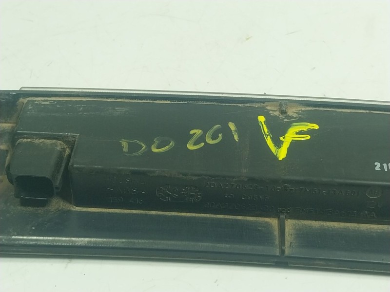 Recambio de piloto trasero central para ford kuga i 2.0 tdci referencia OEM IAM  7M5113A601 