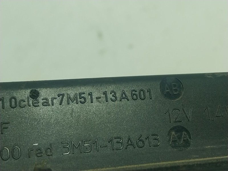 Recambio de piloto trasero central para ford kuga i 2.0 tdci referencia OEM IAM  7M5113A601 