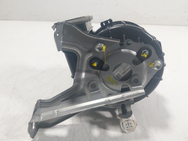 Recambio de motor calefaccion para lexus nx ii (_a2_, _h2_) 350h (aazh20) referencia OEM IAM  G923033050 