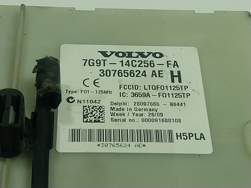 Recambio de caja reles / fusibles para volvo xc60 i suv (156) d5 awd referencia OEM IAM  30765624AE 