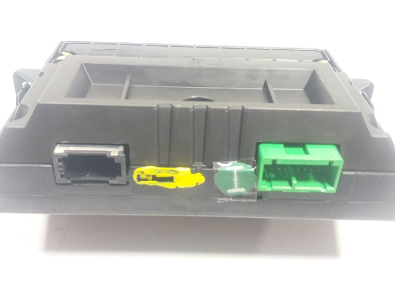 Recambio de pantalla multifuncion para volvo xc60 i suv (156) d5 awd referencia OEM IAM  30772584 