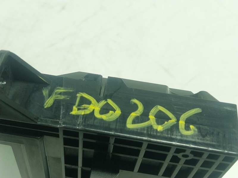 Recambio de pantalla multifuncion para volvo xc60 i suv (156) d5 awd referencia OEM IAM  30772584 