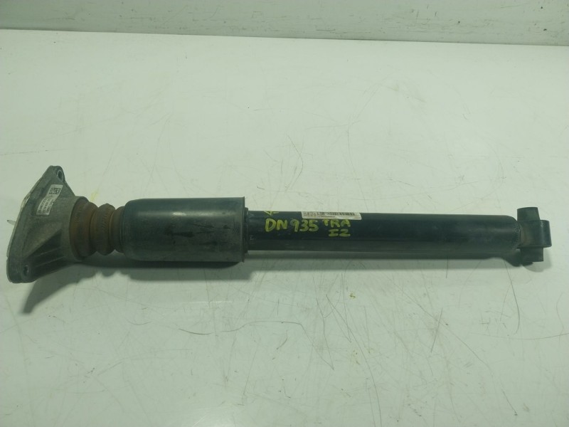 Recambio de amortiguador trasero izquierdo para bmw 3 touring (f31) 320 d referencia OEM IAM  3352687382202 