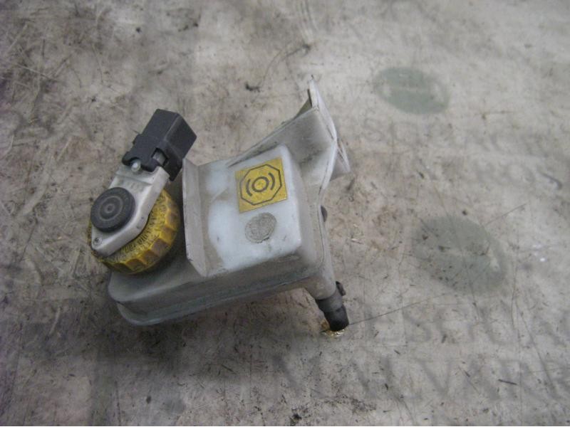 Recambio de deposito servo para alfa romeo 156 (116) 1.6 t.spark progression referencia OEM IAM   