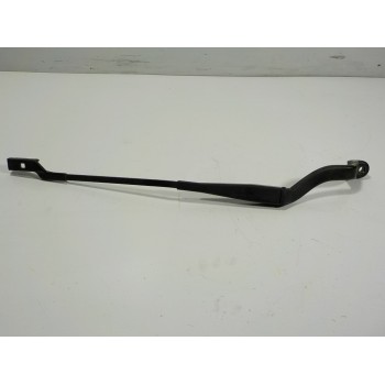 BRAZO LIMPIA DELANTERO DERECHO 1715289 