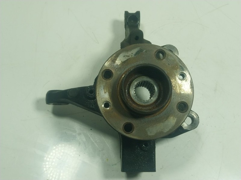 Recambio de mangueta delantera derecha para renault clio iv (bh_) 0.9 tce 90 referencia OEM IAM 400145894R  
