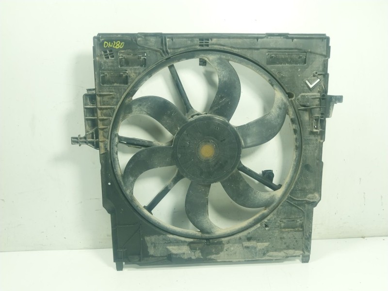 Recambio de electroventilador para bmw x5 (f15, f85) xdrive 25 d referencia OEM IAM  763446604 